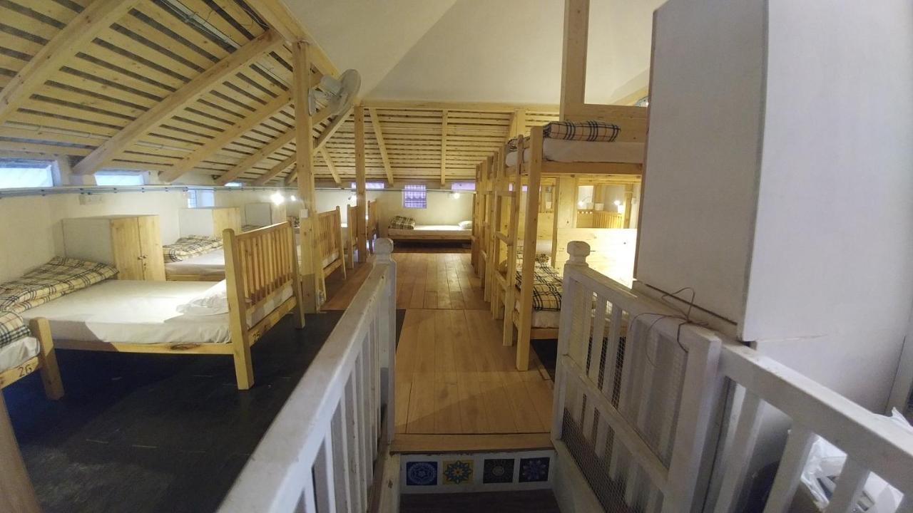 Namastey Mumbai Backpackers Hostel Exterior photo